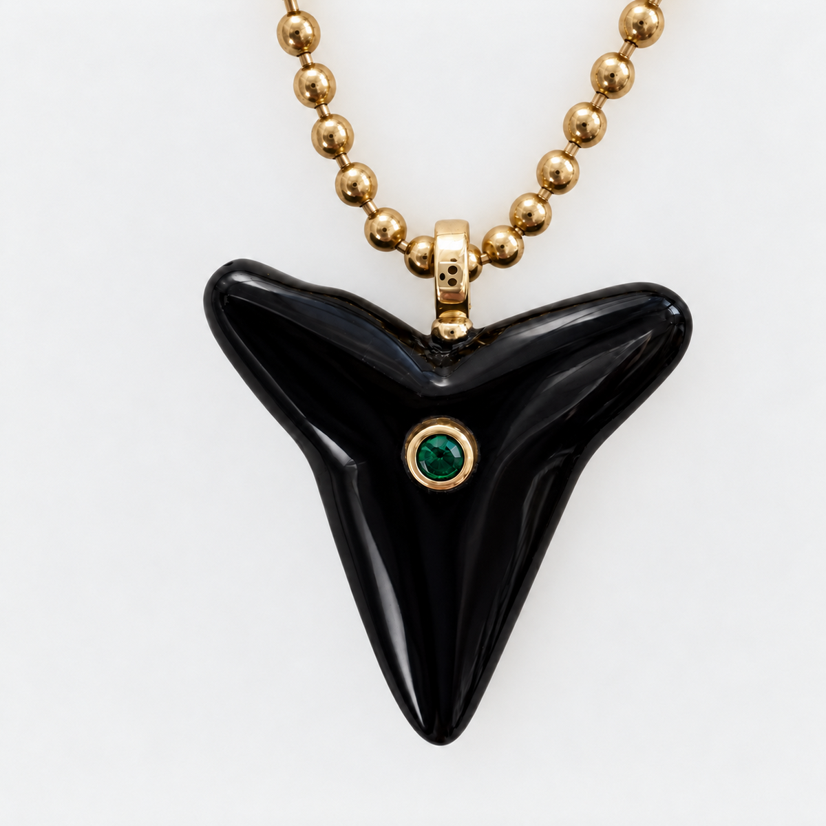 Sharp Turn Necklace